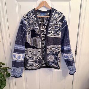 Chic Navy and White Patterned Cardigan